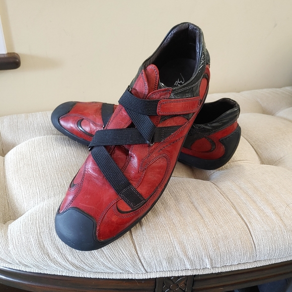 Size 13 Velcro Bacco Bucci Made in Italy Shoes - Picture 1 of 8